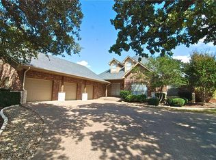 3240 Golden Oaks Cir, Granbury, TX 76049