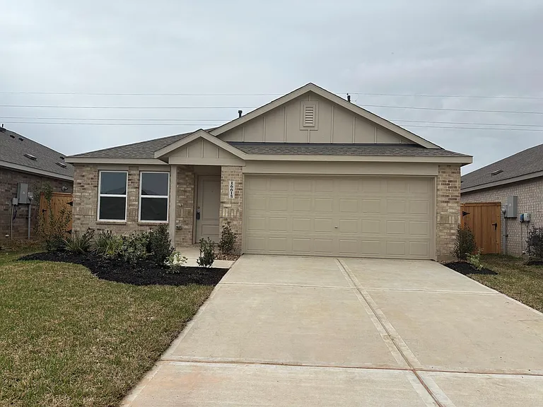 16615 River Grass Trl — Photo 1