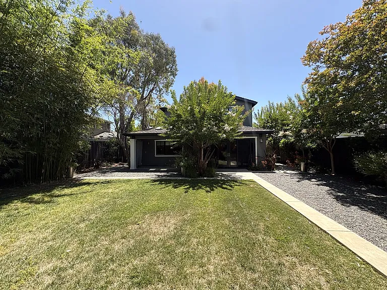 2771 South Ct — Photo 26
