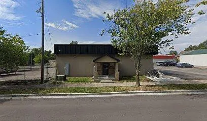303 N Oak St #2 Photo 1