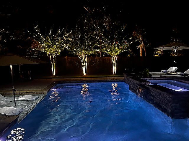 2nd image of 6172 Saddle Wood Ln