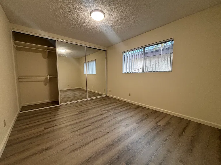 1264 Reed Ave #5 — Photo 8