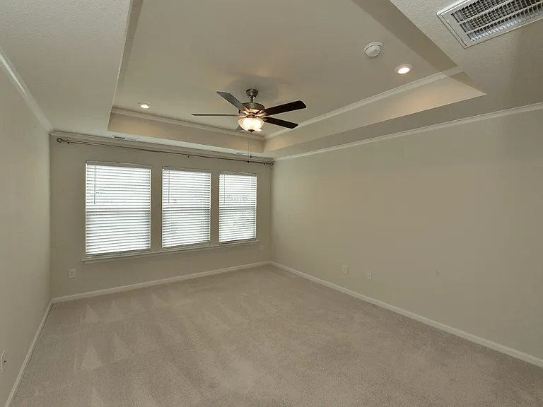 1701 Pasture Pl — Photo 24