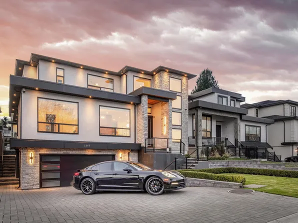 1267 160a St, Surrey, BC V4A 7T7