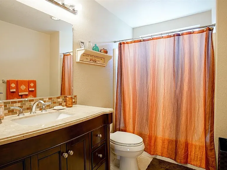 522 Woodlake Dr — Photo 15