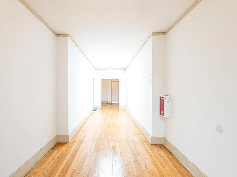 1023 4th St #1 — Photo 10