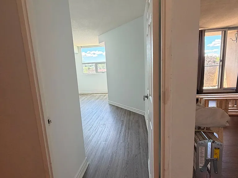 2 Westney Rd N #406 — Photo 11