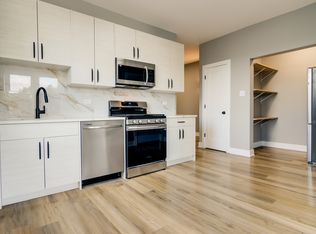 3420 W Dickens Ave #2, Chicago, IL 60647