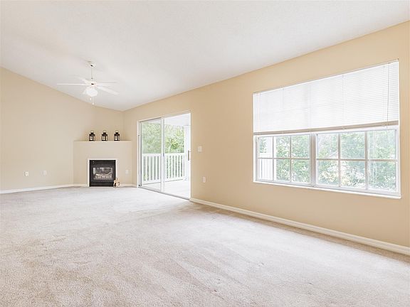 3rd image of 10000 SW 52nd Ave APT J55