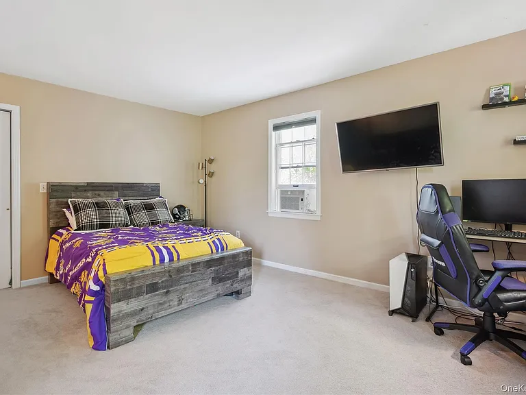 30 Foley Rd — Photo 32