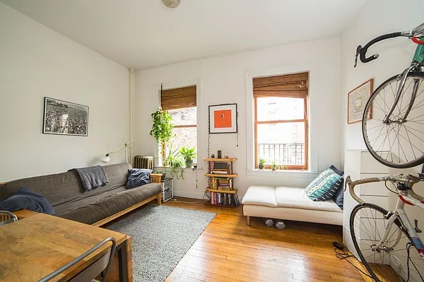 Rented by Jonathan Wachtel, LREB | media 9