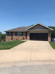 107 W Trail Point Dr, Nixa, MO, 65714