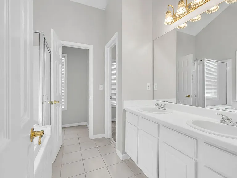 6549 Wellesley Dr — Photo 14
