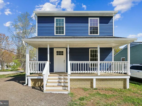 1160 Oak Ave, Shady Side, MD 20764