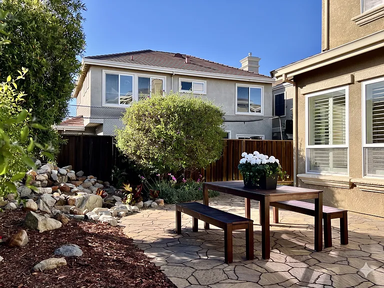 18285 Los Padres Pl — Photo 3