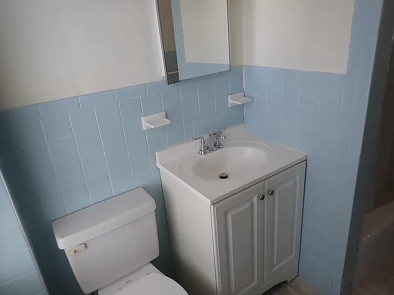 265 Ash St #2 — Photo 10