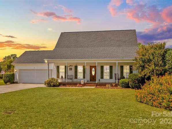 107 Chasse Ct, Cleveland, NC 27013