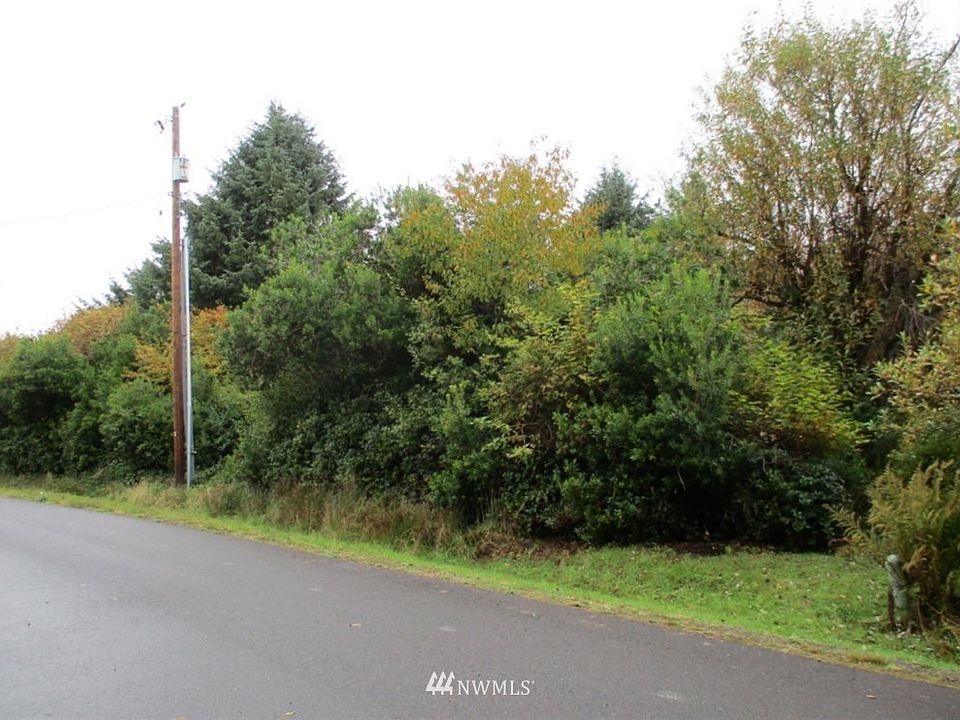 1st image of 186 N Narwhal Loop NW