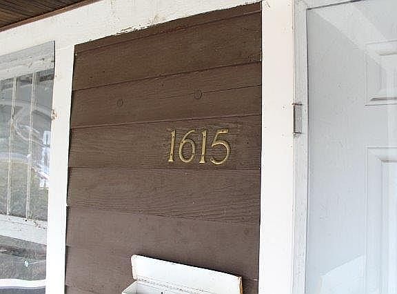 3rd image of 1615 N Chevrolet Ave
