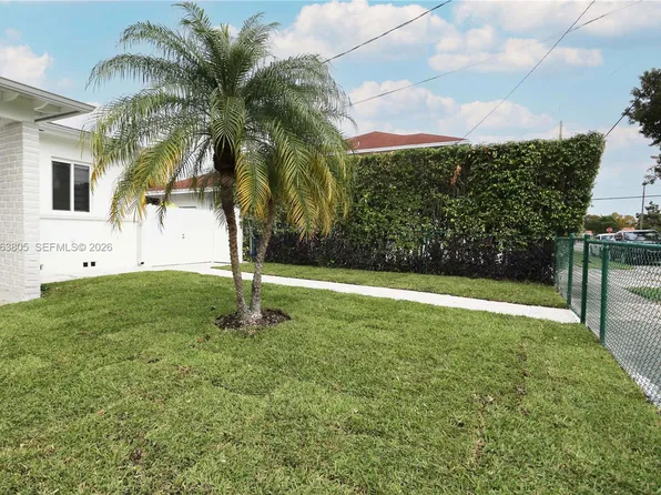 3305 SW 2nd St, Miami, FL 33135