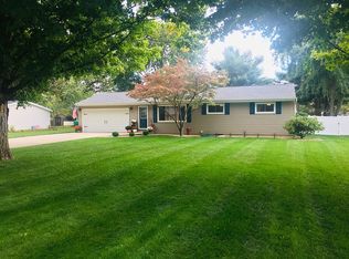 17109 Gentzler Dr, Three Rivers, MI 49093