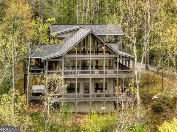 50 Broken Arrow Path, Blue Ridge, GA 30513