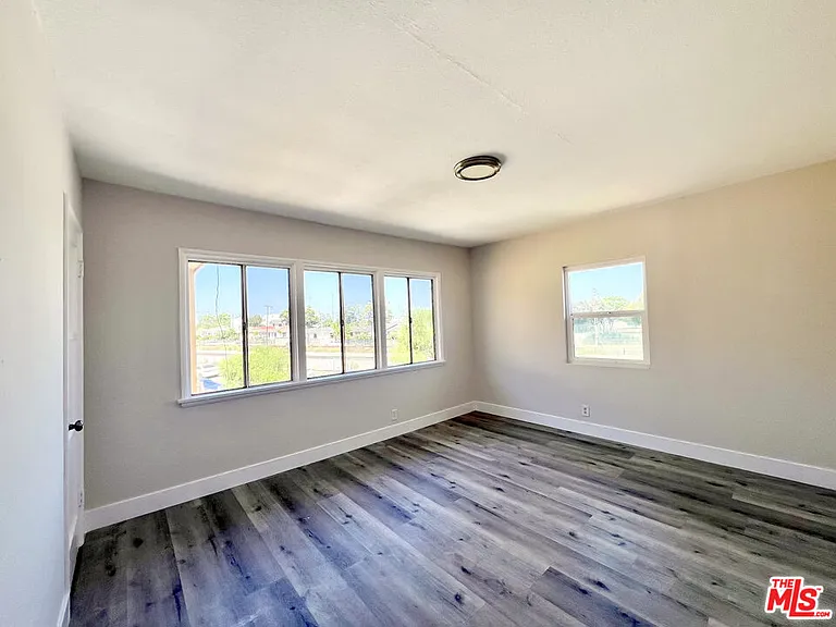 254 E Lanzit Ave #1 — Photo 12