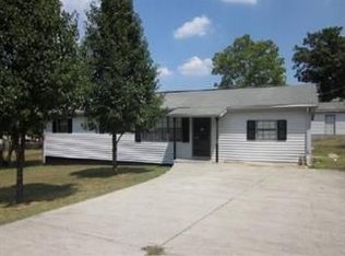 702 Wilson Rd, Maryville, TN 37801