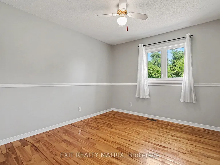 155 Ladouceur St — Photo 3