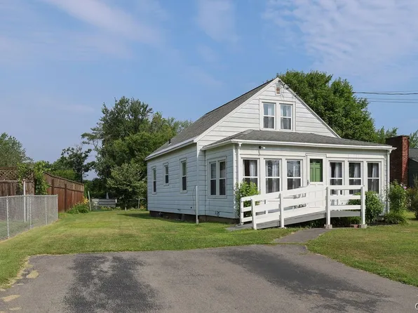 1247 Fay St, Fulton, NY 13069