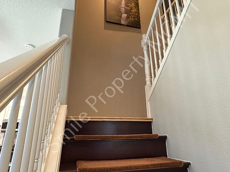 4524 SE Oakhurst St — Photo 16