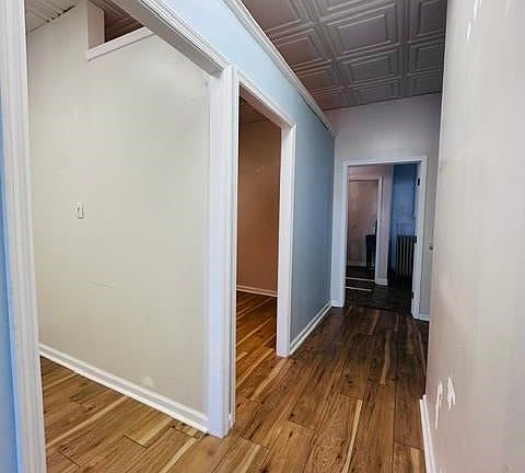 4th image of 866 Broadway