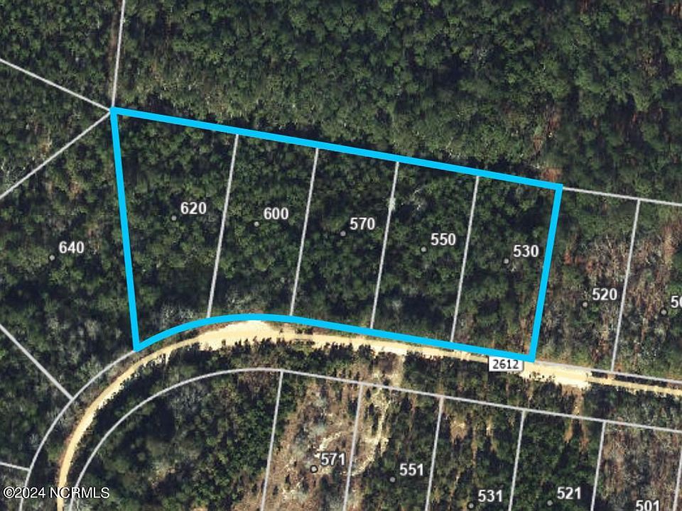 1st image of 530 Pine Oak