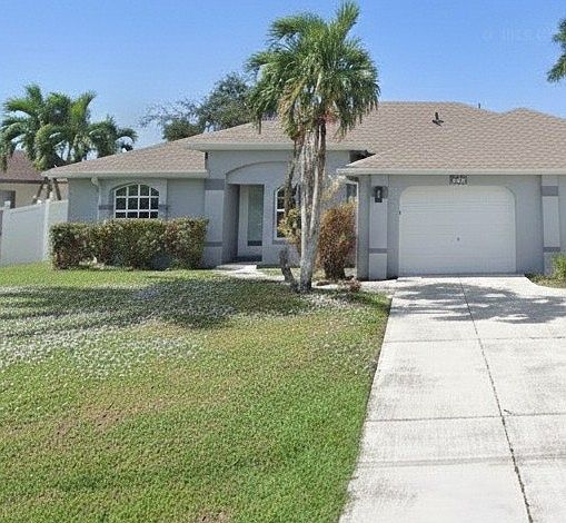 1st image of 546 SE 5th Ave