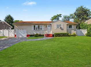 81 Ellery Street, Brentwood, NY 11717
