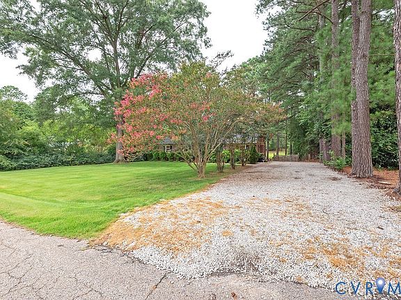 4th image of 10740 Trents Bridge Rd