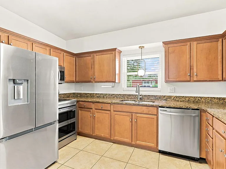 6714 Nina Rosa Dr #A — Photo 11