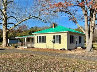 7614 River Rd, Lancaster, VA 22503