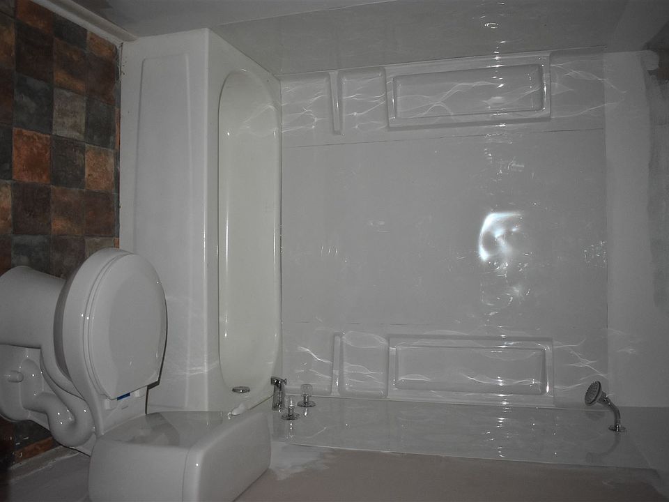 Corinth Street pics (8)