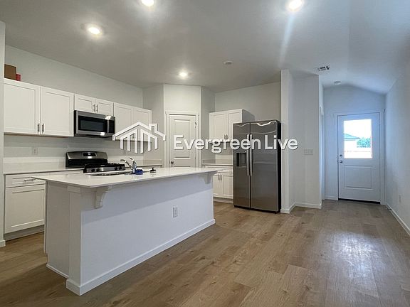 5th image of 3501 Maggie Rd