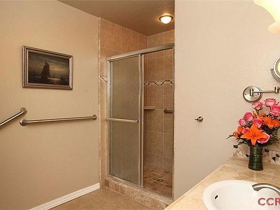 4th image of 241 Pablo Ln