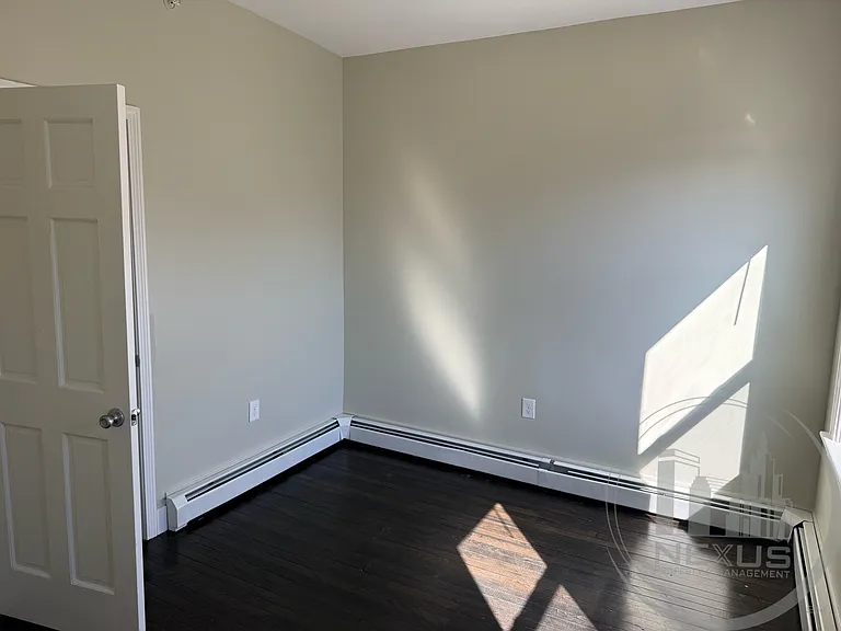 51 Arlington St #3 — Photo 15