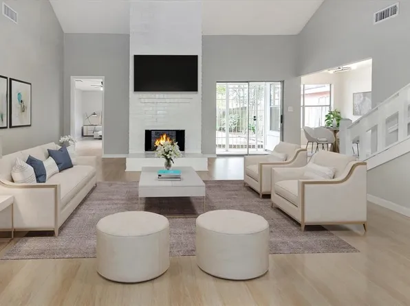 6203 Linnhaven Dr, Houston, TX 77072