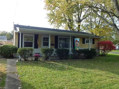 818 Oakwood Dr, Elyria, OH, 44035