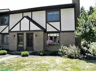 5373 Shannon Ln, Columbus, OH 43235