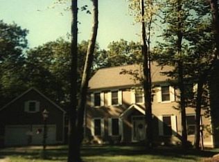 79 Old Farms Rd, Weston, CT 06883