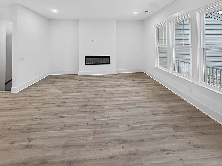 122 Etta Way — Photo 45
