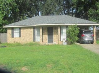 4352 Greenleaf Ave, Port Allen, LA 70767