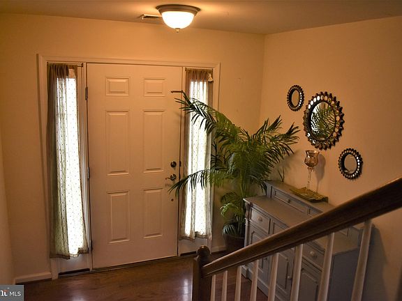 5th image of 8312 Heritage Crossing Ct