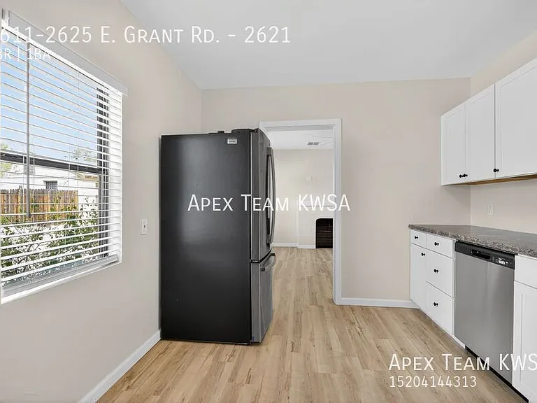 2611-2625 E Grant Rd #2621 — Photo 17